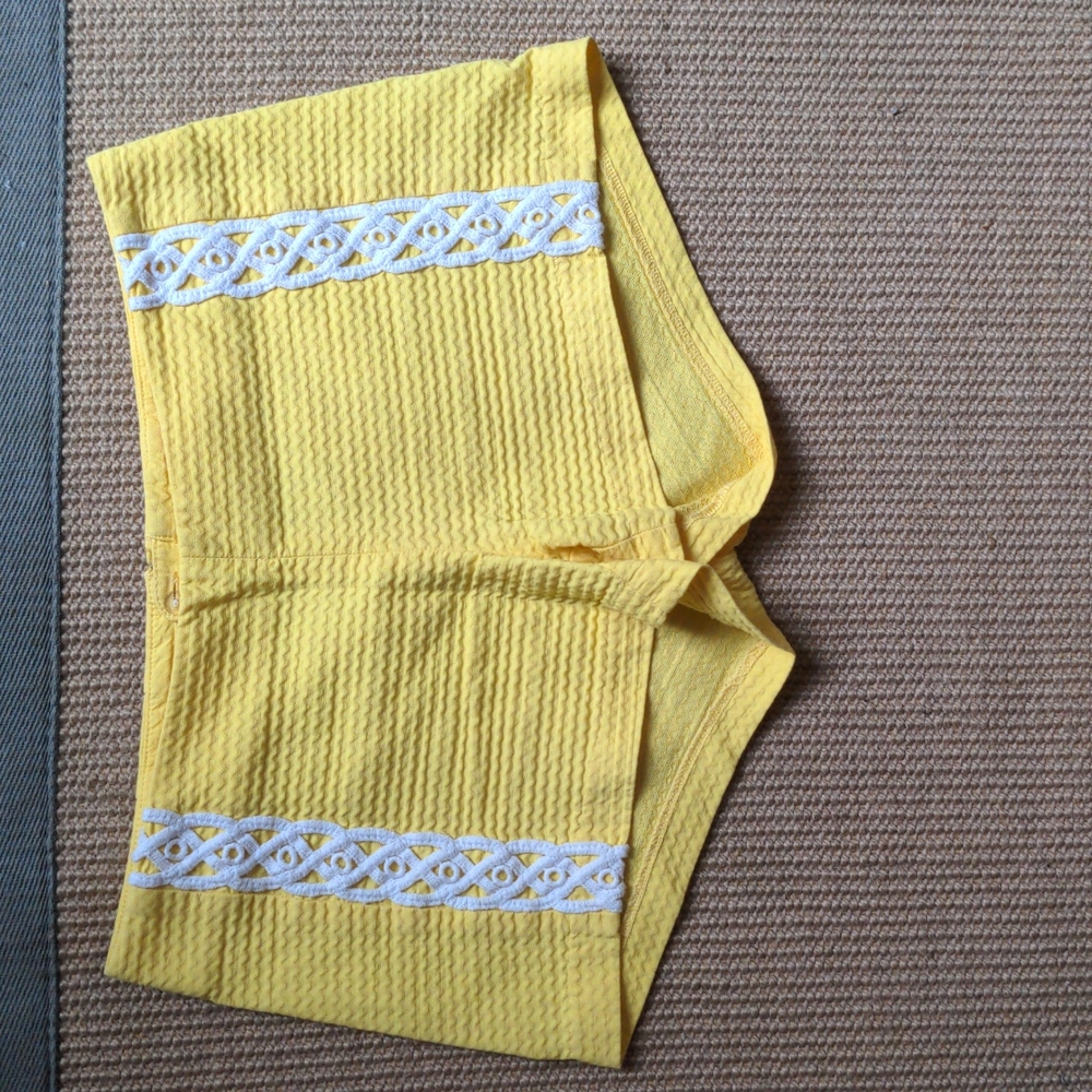 Lilly size 2